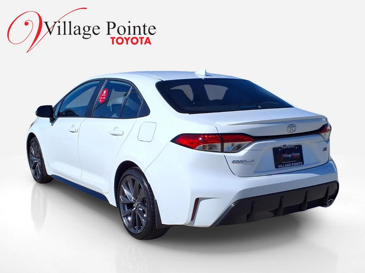 Certified 2027 Toyota Corolla SE FWD image 3