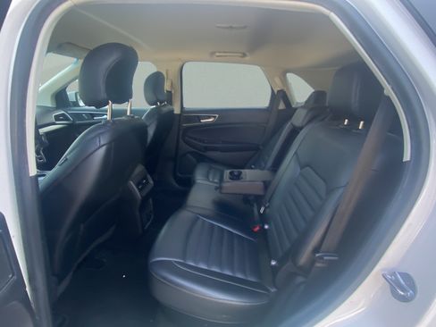 Used 2015 Ford Edge SEL w/ Equipment Group 201A FWD image 18