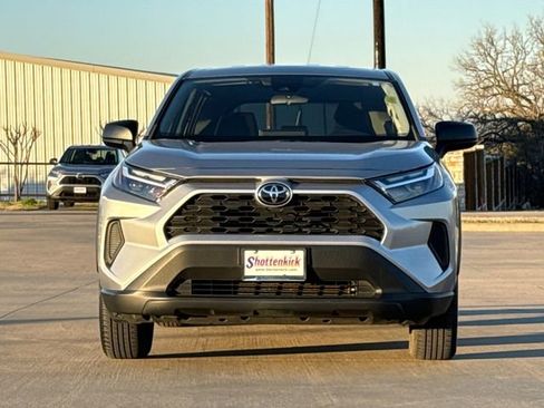 Used 2023 Toyota RAV4 LE image 2