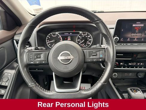 Used 2023 Nissan Rogue SV w/ SV Premium Package image 17