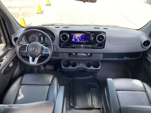 Used 2024 Mercedes-Benz Sprinter 2500 w/ Dashboard Charging Package image 2