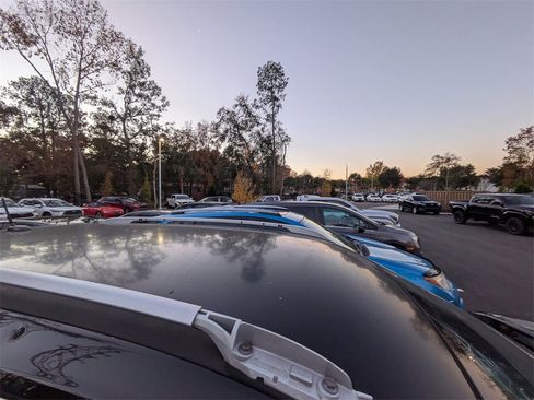 Used 2015 Nissan Rogue SV image 10