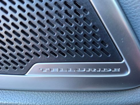 Used 2023 Kia Telluride EX X-Line image 13