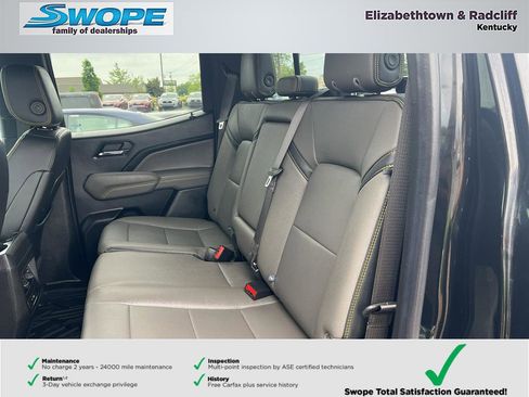Used 2025 Chevrolet Colorado ZR2 w/ Technology Package AWD/4WD image 12