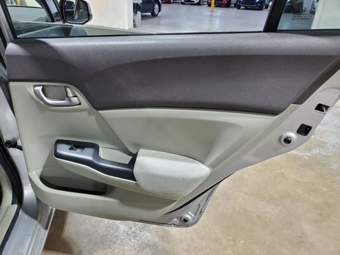 Used 2012 Honda Civic LX image 21