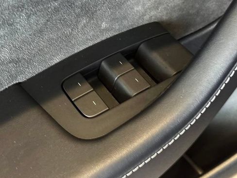 Used 2023 Tesla Model 3 Standard Range RWD image 15