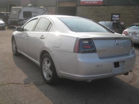 Used 2007 Mitsubishi Galant ES image 7