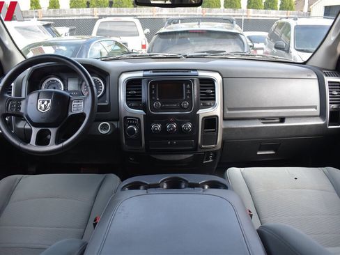 Used 2015 RAM 1500 Classic SLT image 12