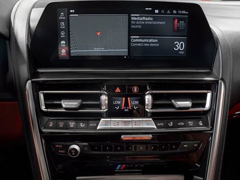 Used 2022 BMW M8 Gran Coupe xDrive Competition w/ M Carbon Exterior Package AWD/4WD image 21