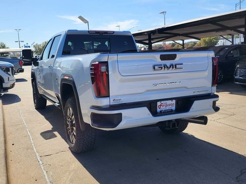 New 2026 GMC Sierra 2500 Denali Ultimate image 5