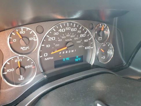 New 2025 GMC Savana 2500 w/ Driver Convenience Package image 20