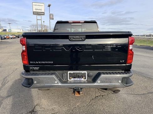 Used 2020 Chevrolet Silverado 2500 LT w/ All Star Edition image 5