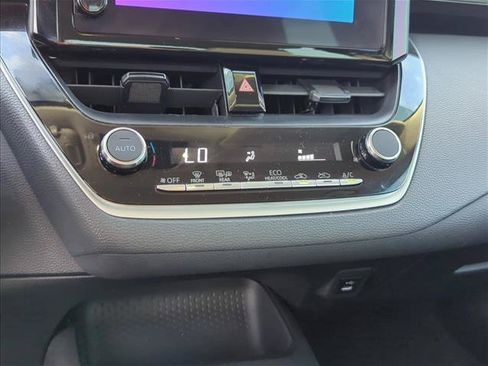 Used 2023 Toyota Corolla LE FWD image 20