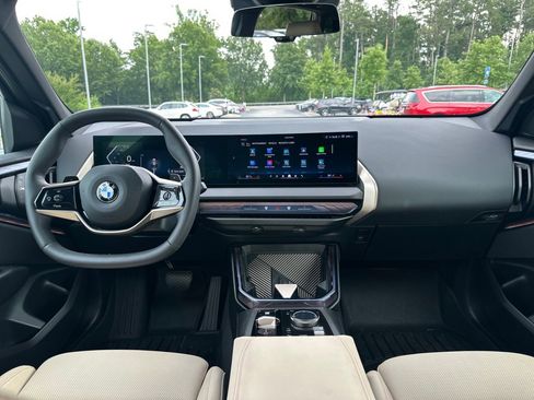 Certified 2025 BMW X3 xDrive30i AWD/4WD image 19