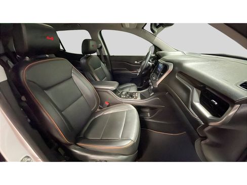 Used 2023 GMC Acadia AT4 w/ Technology Package image 19