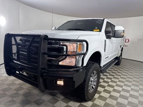 Used 2022 Ford F250 Lariat image 4