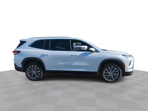 New 2026 Buick Enclave Preferred image 9