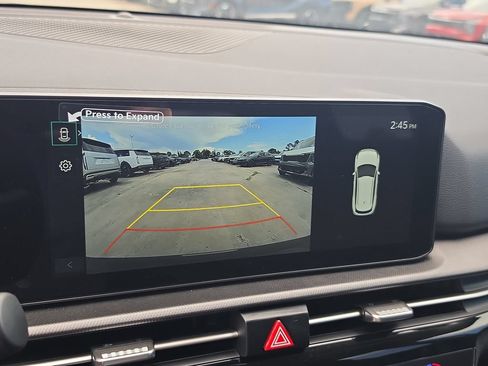 New 2027 Kia Sportage LX FWD image 22