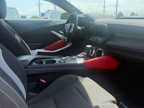 Used 2022 Chevrolet Camaro LT w/ Redline Edition RWD image 5
