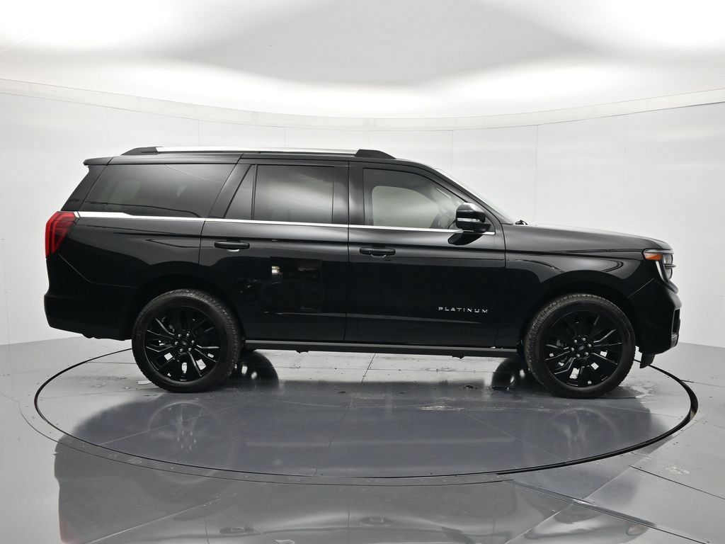 New 2026 Ford Expedition Platinum w/ Driver's Package AWD/4WD image 4
