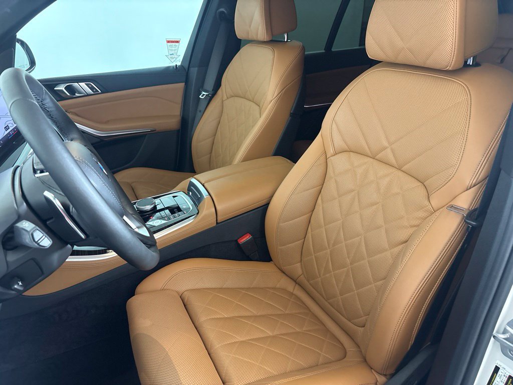 Certified 2024 BMW X5 sDrive40i w/ Premium Package RWD image 25