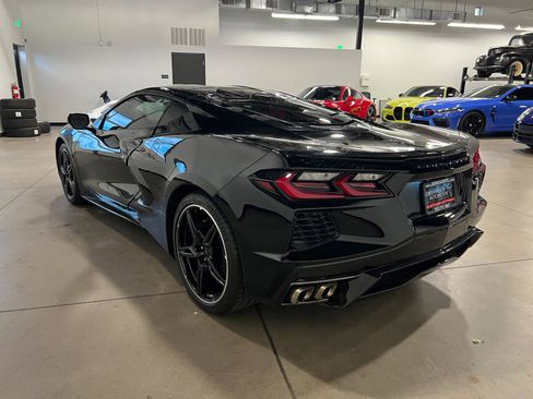 Used 2025 Chevrolet Corvette Stingray Coupe w/ 1LT image 5