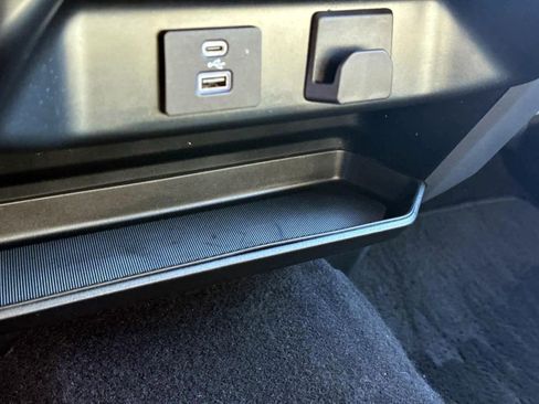 Used 2023 Ford F150 XLT image 18