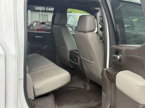 Used 2021 GMC Sierra 1500 SLT w/ SLT Premium Plus Package AWD/4WD image 31