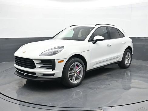 Certified 2019 Porsche Macan image 1