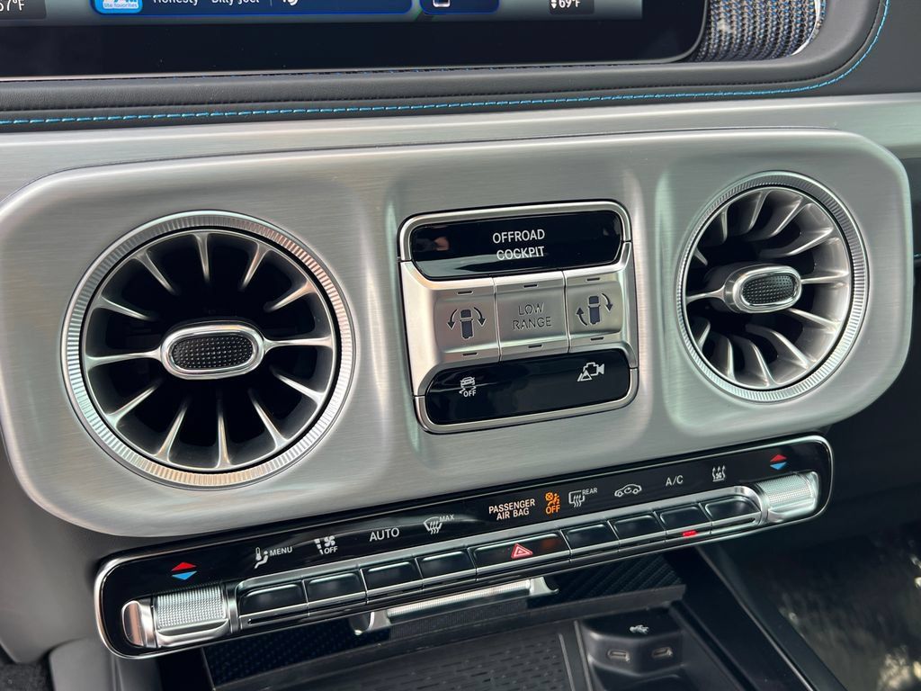 Used 2025 Mercedes-Benz G 580 w/ EQ Technology image 20