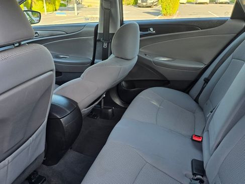 Used 2013 Hyundai Sonata GLS w/ Popular Equipment Pkg FWD image 4