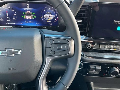 Used 2026 Chevrolet Silverado 2500 ZR2 image 25