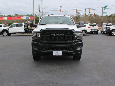 Used 2024 RAM 2500 Tradesman image 9