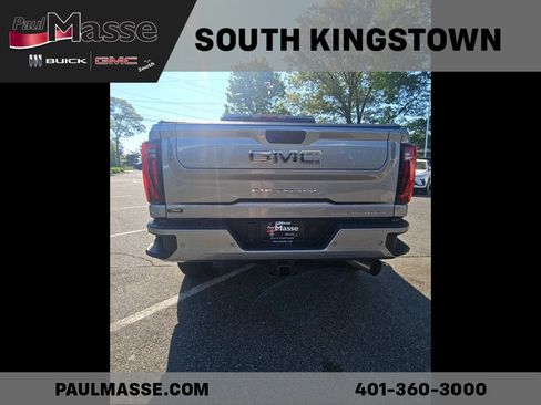 Certified 2025 GMC Sierra 2500 Denali Ultimate AWD/4WD image 6