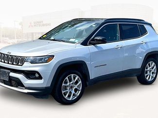 Used 2025 Jeep Compass Limited AWD/4WD video 1