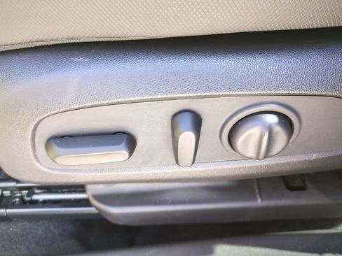 Certified 2023 Chevrolet TrailBlazer RS w/ Convenience Package image 22