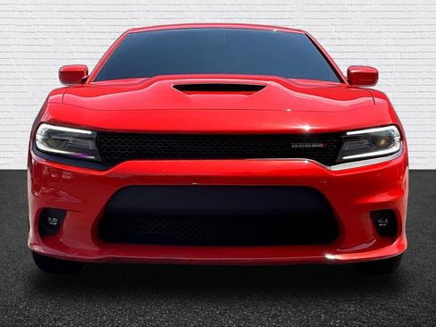 Used 2019 Dodge Charger GT RWD image 2