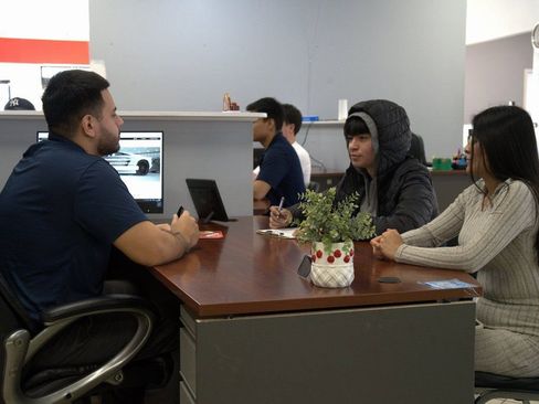 Used 2022 Hyundai Venue SEL image 48