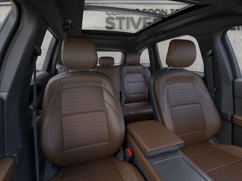 New 2026 Lincoln Nautilus Reserve w/ Jet Appearance Package image 10