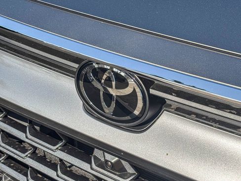 New 2026 Toyota Grand Highlander AWD Hybrid image 10