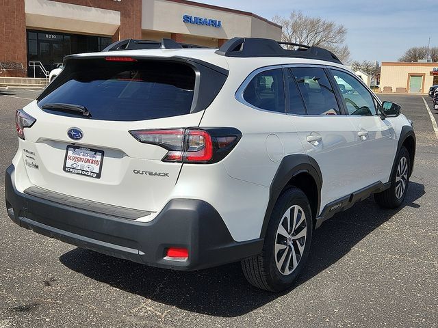 Used 2025 Subaru Outback Premium AWD/4WD image 4
