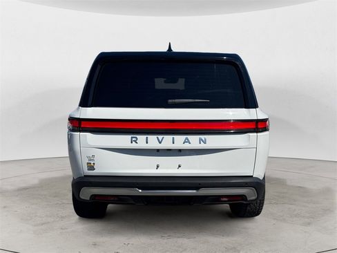 Used 2023 Rivian R1S Adventure image 4