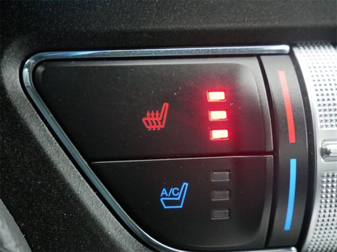 Certified 2020 Ford Mustang GT Premium w/ Carbon Sport Interior Package image 20