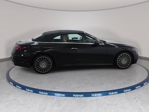 Used 2026 Mercedes-Benz CLE 450 4MATIC Cabriolet image 5