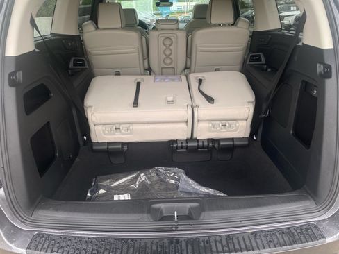 Certified 2026 Honda Odyssey Touring image 18