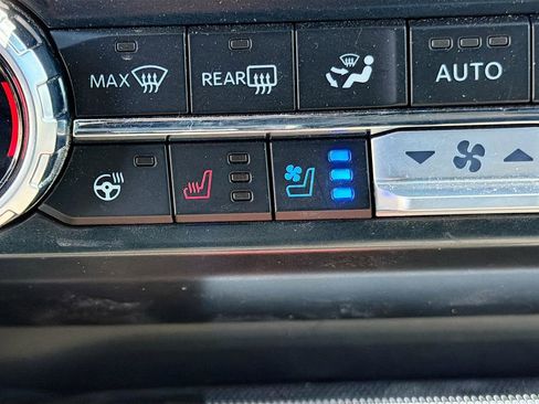 Used 2025 Ford F150 Lariat w/ Equipment Group 501A Mid AWD/4WD image 21