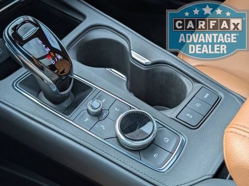 Used 2023 Cadillac XT4 Sport FWD image 10