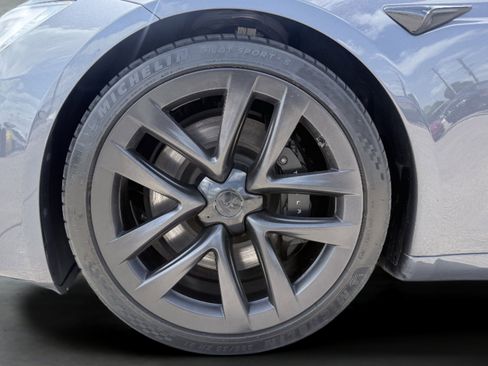 Used 2022 Tesla Model S AWD/4WD image 13