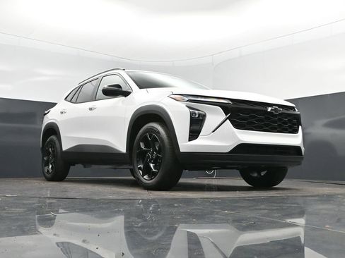 New 2026 Chevrolet Trax LT FWD image 44