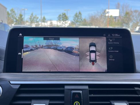 Used 2021 BMW X4 xDrive30i image 4